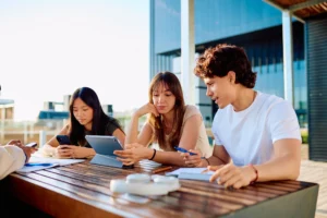 best digital marketing universities uk